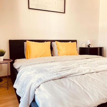 Spacious,Stylish And Comfortable 2 Room Apartment With Million Dollar View Warschau Exterior foto