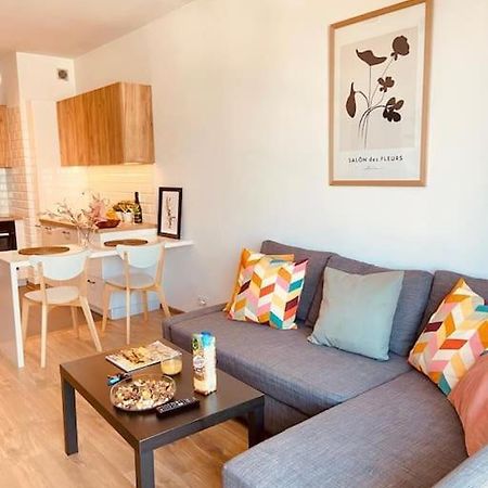Spacious,Stylish And Comfortable 2 Room Apartment With Million Dollar View Warschau Exterior foto